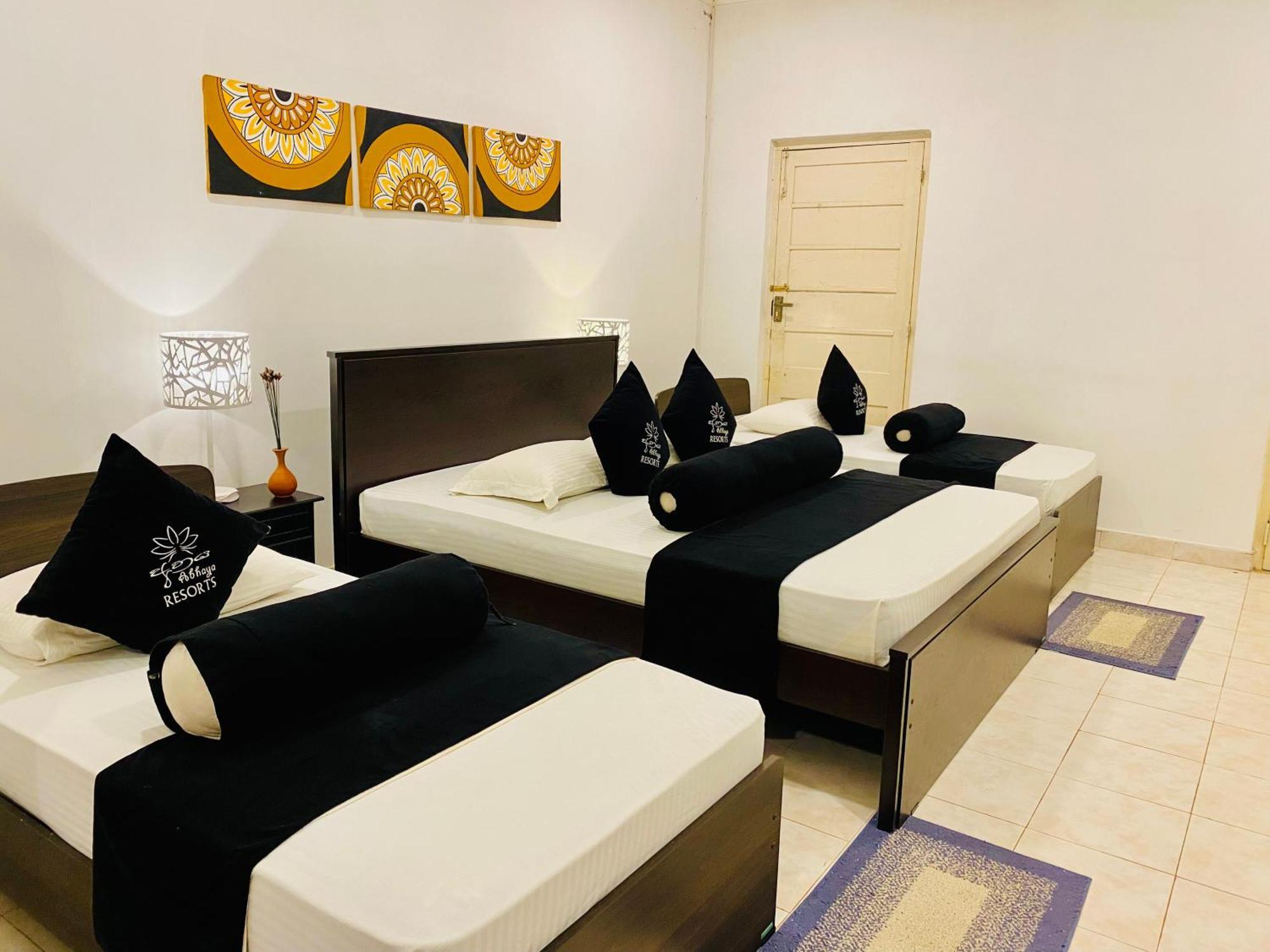 Abhaya Resorts Anuradhapura Kültér fotó